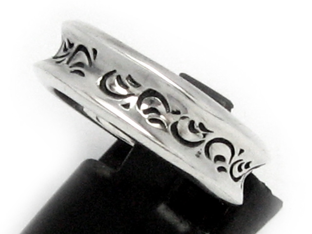 日本925純銀荊棘紋凹面戒指