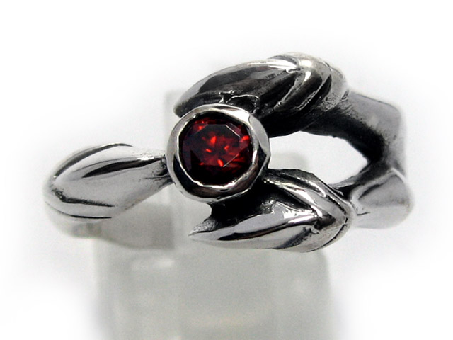日本925純銀稀有紅水晶龍爪戒指
